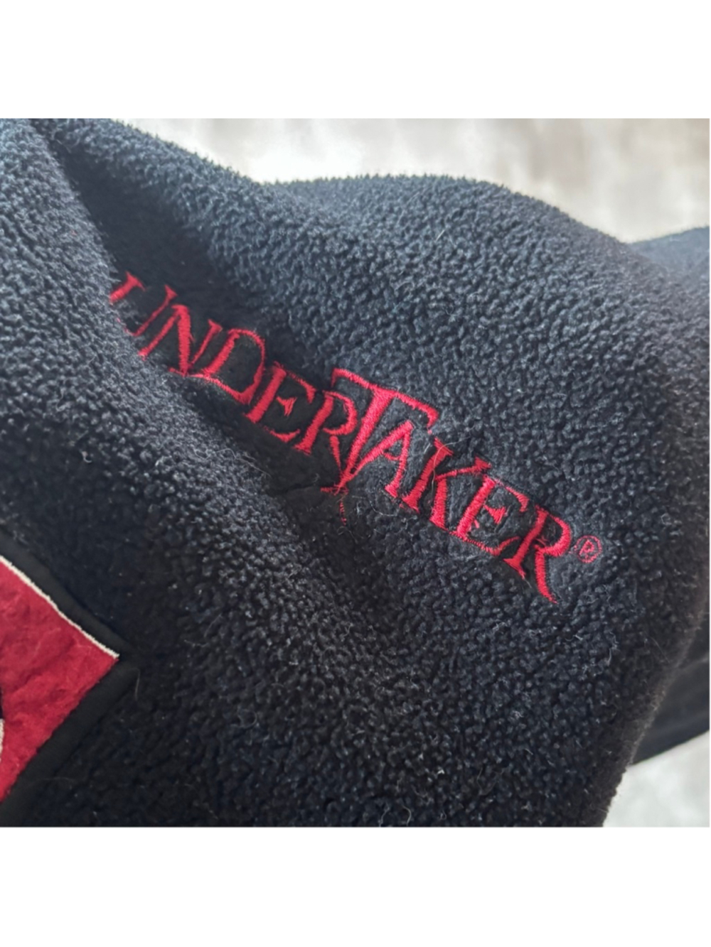 Vintage WWE Undertaker Fleece Hoodie Mens XL 2004 Black - Picture 5 of 6